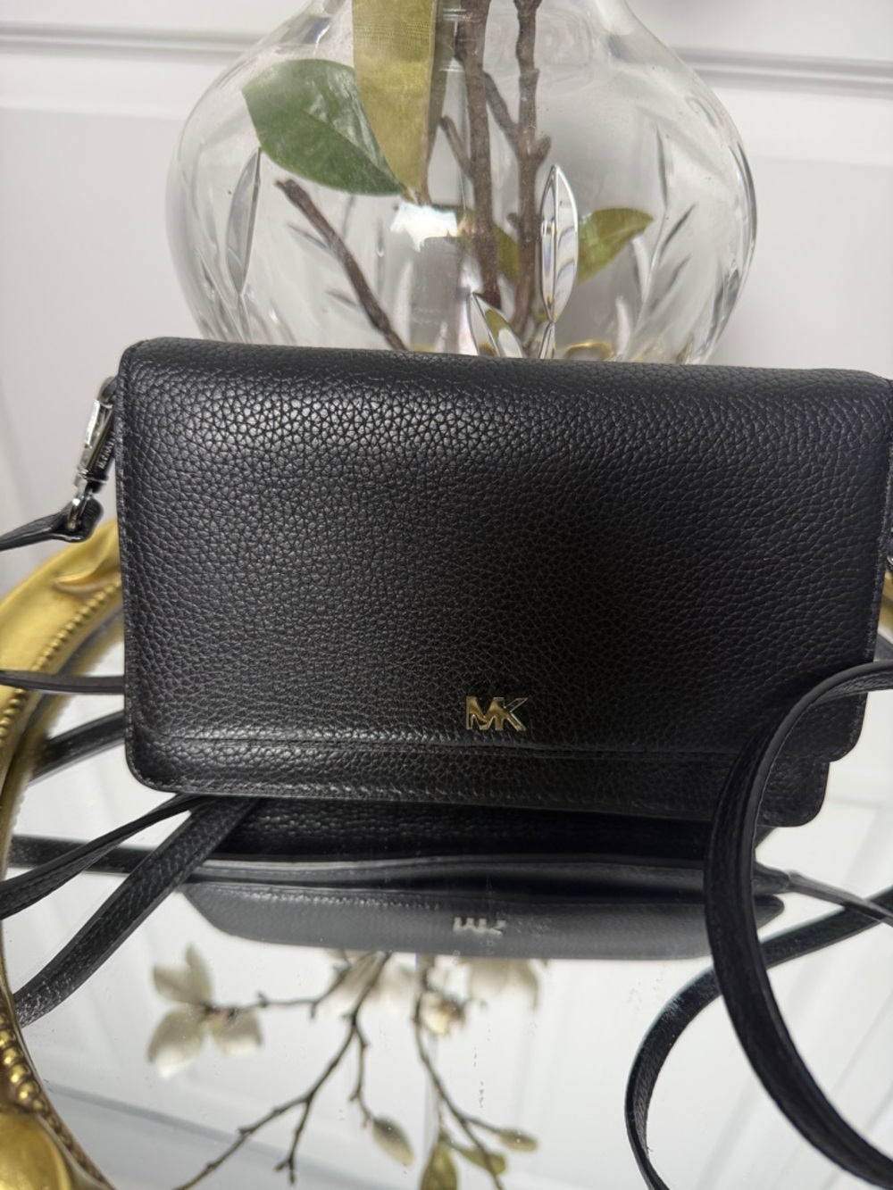 Michael Kors Black Pebbled Leather wallet Crossbody Bag - Picture 2 of 13